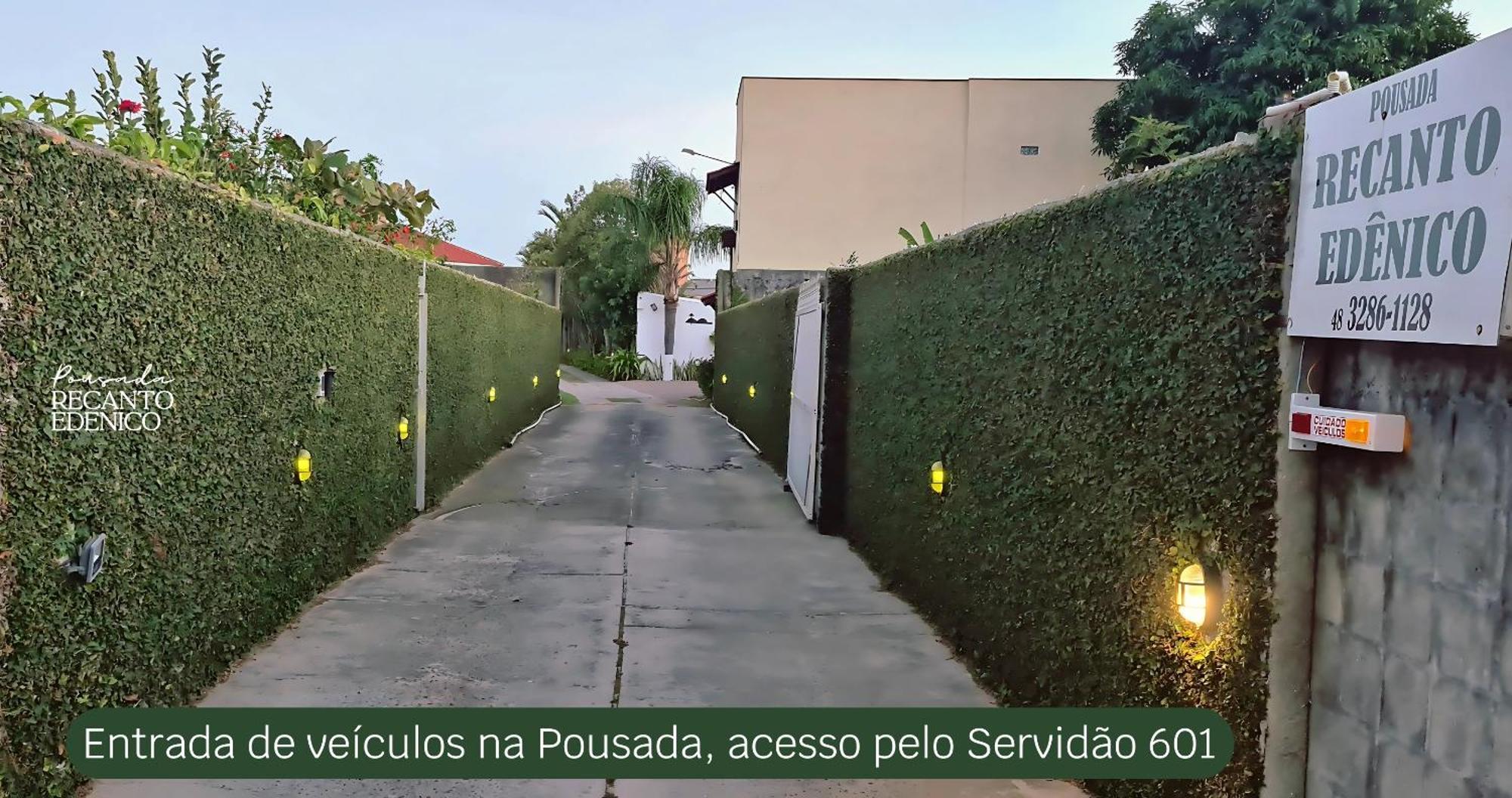 Pousada Recanto Edenico - A Beira Mar Da Praia Ponta Do Papagaio, Palhoca Sc Екстер'єр фото
